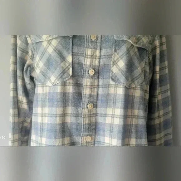 Eddie Bauer cozy pastel yellow & blue flannel shirt size medium - Picture 3 of 9